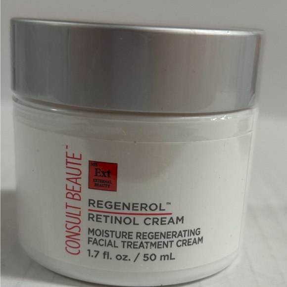 Consult Beaute Retinol Cream - Picture 3 of 9